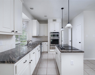 107 N Sunny Slope Circle - Photo Thumbnail 12