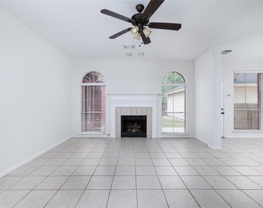 107 N Sunny Slope Circle - Photo Thumbnail 7