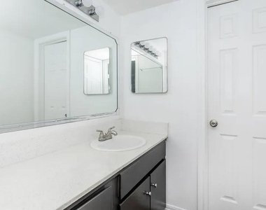 4400 Memorial Drive - Photo Thumbnail 18