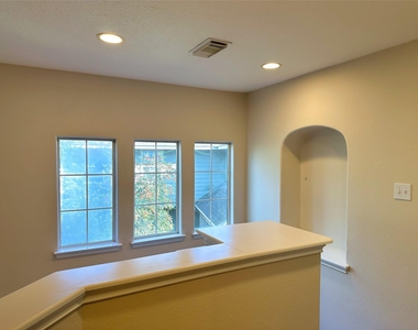 59 N Flickering Sun Circle - Photo Thumbnail 15