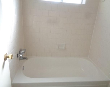 8402 Lone Bridge Lane - Photo Thumbnail 8