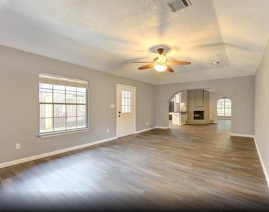 10727 Sagewillow Lane - Photo Thumbnail 24