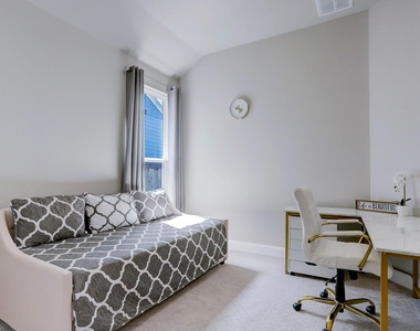 11627 Tranquility Summit Drive - Photo Thumbnail 9