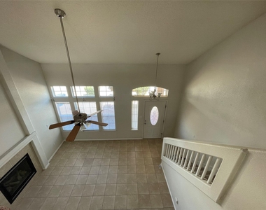 7312 Camino Del Sol - Photo Thumbnail 2
