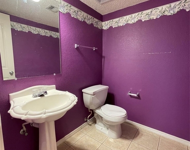 7312 Camino Del Sol - Photo Thumbnail 16