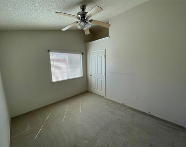 7312 Camino Del Sol - Photo Thumbnail 13