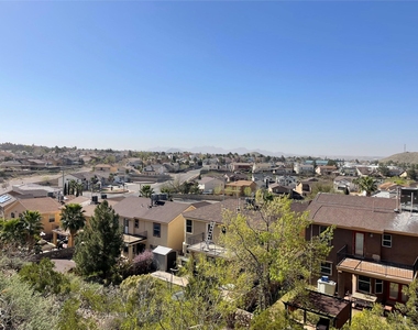 7312 Camino Del Sol - Photo Thumbnail 22