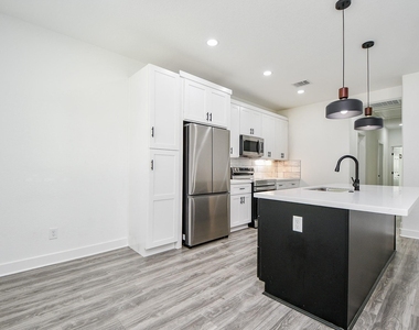 9734 Pelsey Street - Photo Thumbnail 7