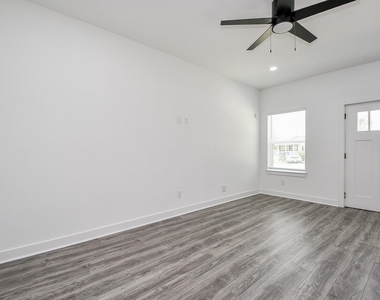 9734 Pelsey Street - Photo Thumbnail 4