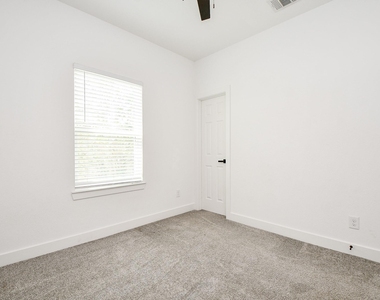 9734 Pelsey Street - Photo Thumbnail 22