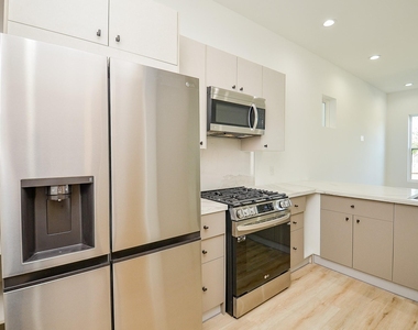 15000 S Richmond Avenue - Photo Thumbnail 23