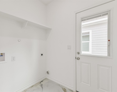 16922 W Forrestal - Photo Thumbnail 26