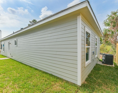 16922 W Forrestal - Photo Thumbnail 29