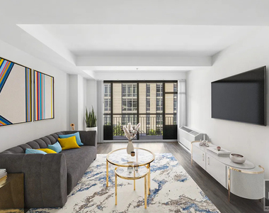 East 91st Street - Photo Thumbnail 1
