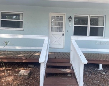 333 Lagoon Drive - Photo Thumbnail 1