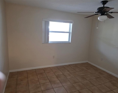 333 Lagoon Drive - Photo Thumbnail 10