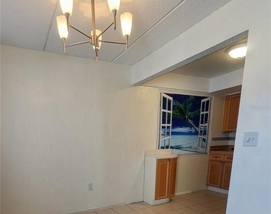11620 Park Boulevard - Photo Thumbnail 7