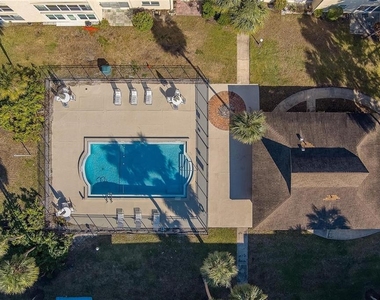 11620 Park Boulevard - Photo Thumbnail 18