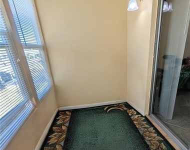 11620 Park Boulevard - Photo Thumbnail 14