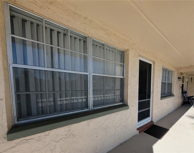 11620 Park Boulevard - Photo Thumbnail 1