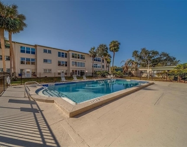 11620 Park Boulevard - Photo Thumbnail 19