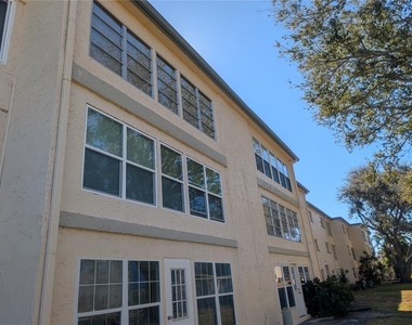 11620 Park Boulevard - Photo Thumbnail 17