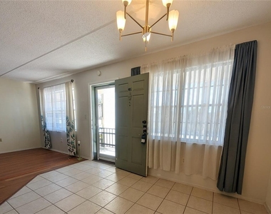 11620 Park Boulevard - Photo Thumbnail 8
