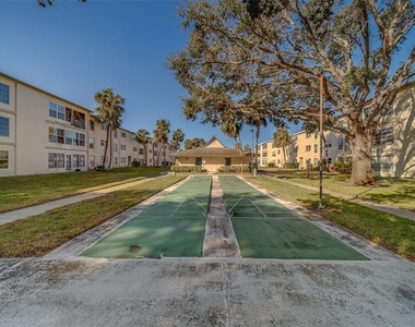 11620 Park Boulevard - Photo Thumbnail 20