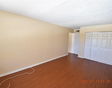3910 44th Street N - Photo Thumbnail 16