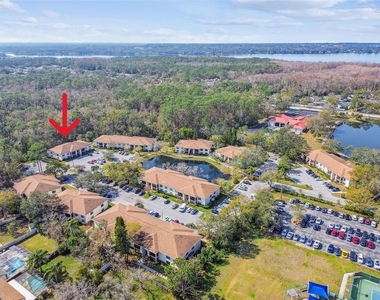 3323 Crystal Court E - Photo Thumbnail 28