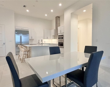 920 N Osceola Avenue - Photo Thumbnail 18