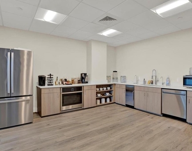 920 N Osceola Avenue - Photo Thumbnail 76