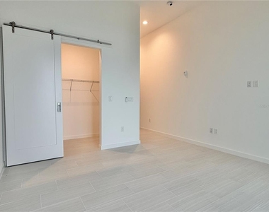 920 N Osceola Avenue - Photo Thumbnail 64