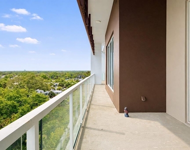 920 N Osceola Avenue - Photo Thumbnail 3