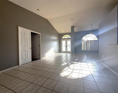 8839 Greenleaf Court - Photo Thumbnail 5