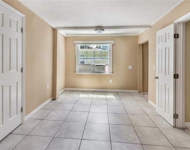 418 E Amelia Avenue - Photo Thumbnail 19
