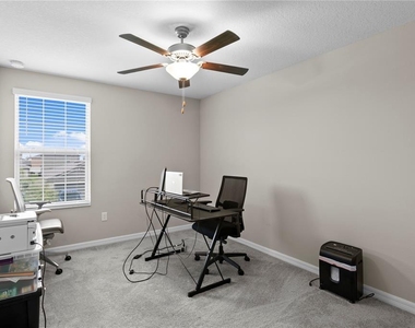 7109 Paradise Island Court - Photo Thumbnail 34