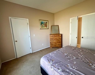 439 Bloomingdale Drive - Photo Thumbnail 30