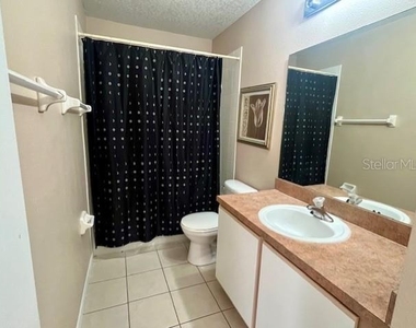 439 Bloomingdale Drive - Photo Thumbnail 17