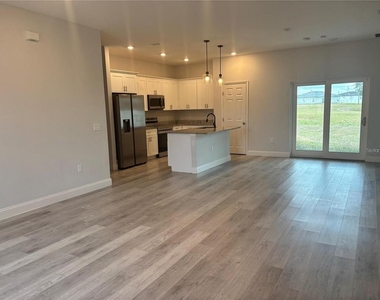 423 Churchill Court - Photo Thumbnail 1