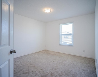 1284 Wispy Cypress Drive - Photo Thumbnail 8