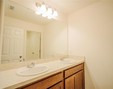 1284 Wispy Cypress Drive - Photo Thumbnail 11