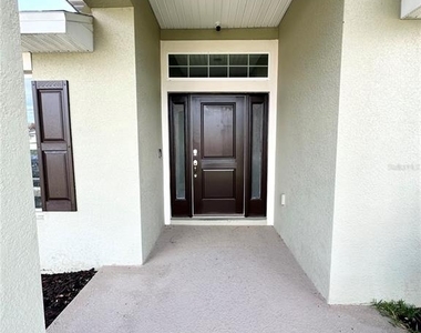430 Big Sioux Ct - Photo Thumbnail 1