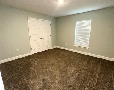 430 Big Sioux Ct - Photo Thumbnail 6