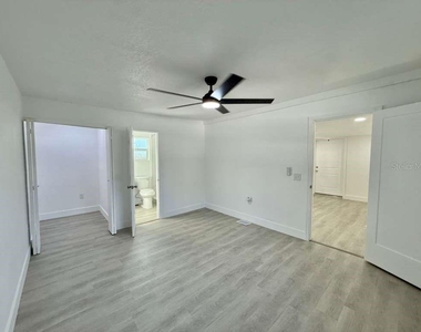 1605 8th Street - Photo Thumbnail 10