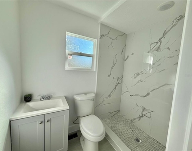 1605 8th Street - Photo Thumbnail 14