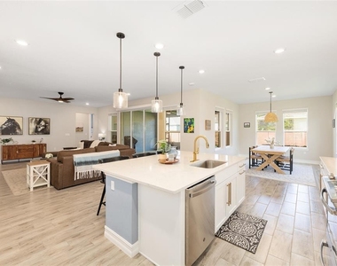 4342 Nw 55th Court - Photo Thumbnail 15