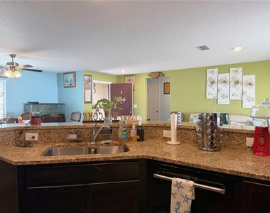 35901 Joewood Avenue - Photo Thumbnail 3