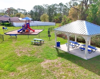 35901 Joewood Avenue - Photo Thumbnail 20
