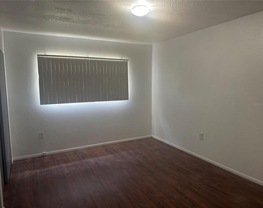 1000 Lake Of The Woods Boulevard - Photo Thumbnail 10